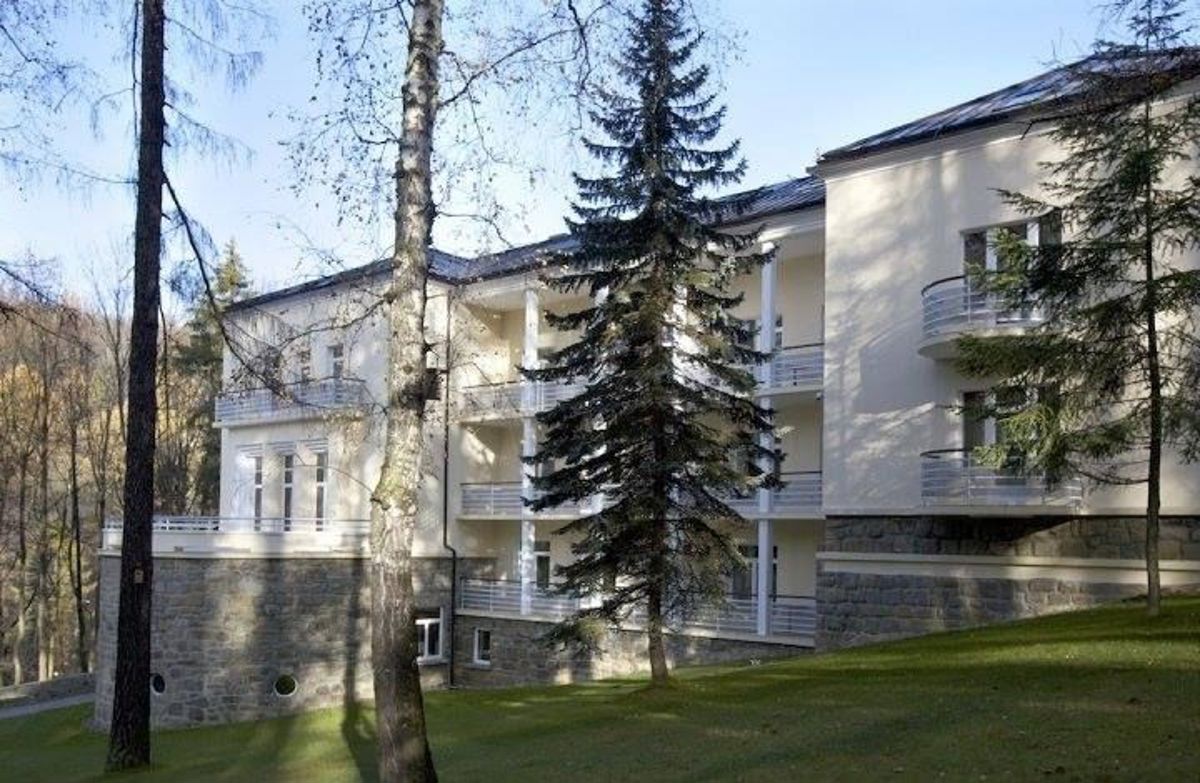 Modrzewie Park Hotel & SPA